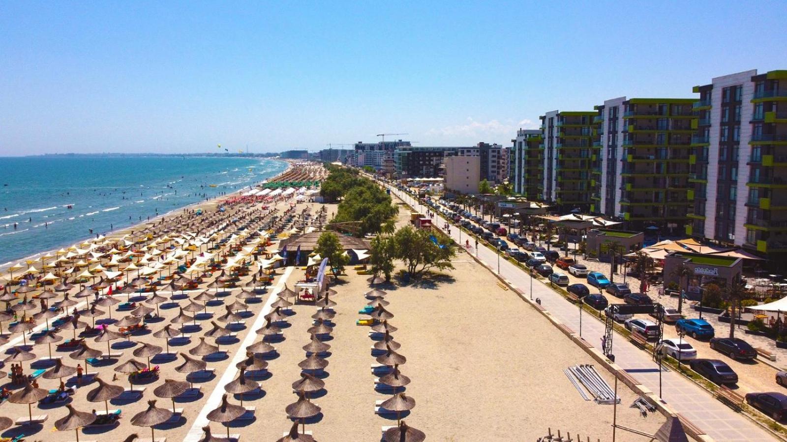 Evelyn'S Apartment Spa&Pool Beach Resort Mamaia Eksteriør billede